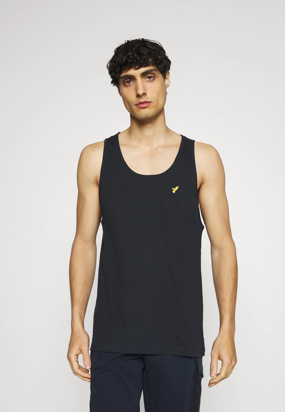 Pier One Débardeur Excellente Qualité T-shirts Encolure Large Ronde Homme 1 Pier One Débardeur Excellente Qualité T-shirts Encolure Large Ronde Homme