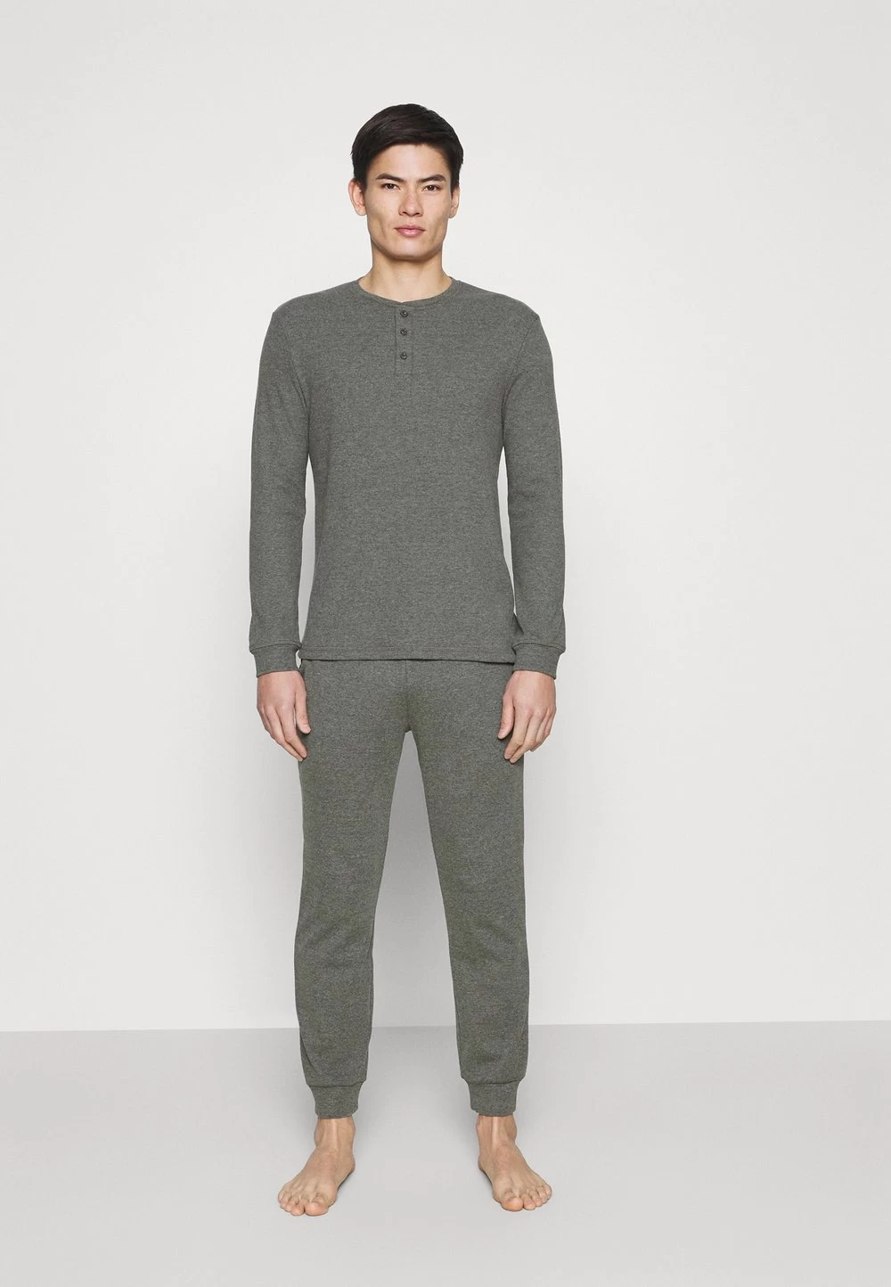 Prix Gelé Pier One LOUNGE HENLEY TOP – Haut De Pyjama Pyjamas Col Tunisien Homme 2 Prix Gelé Pier One LOUNGE HENLEY TOP – Haut De Pyjama Pyjamas Col Tunisien Homme – Image 2