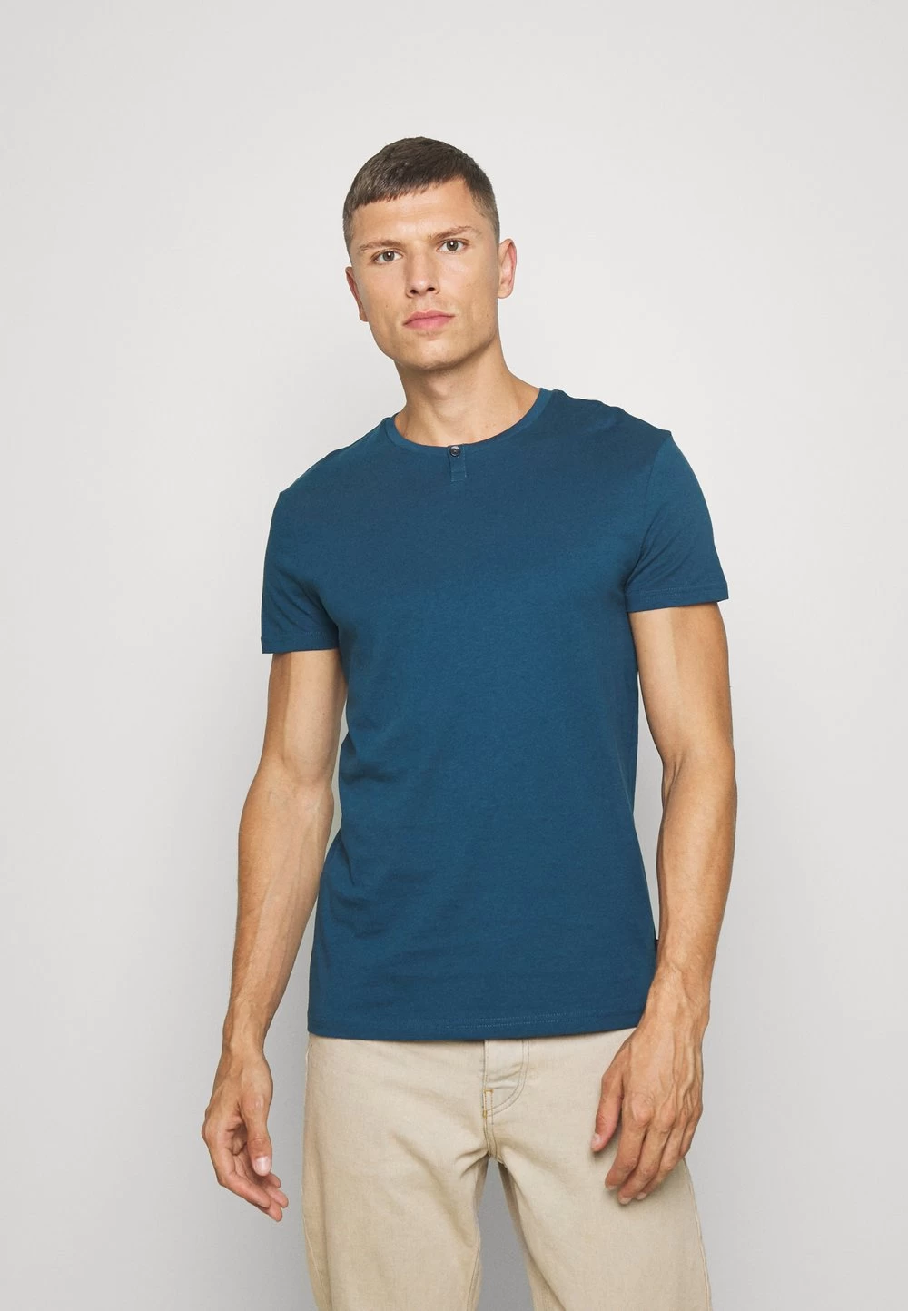 Discount En Ligne Pier One T-shirt Basique T-shirts Col Rond Homme 1 Discount En Ligne Pier One T-shirt Basique T-shirts Col Rond Homme