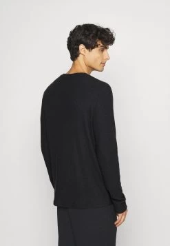 Prix Allégé Pier One RIBBED LOUNGE TOP – Haut De Pyjama Pyjamas Col Rond Homme -Pier One Boutique c945282c330c408db63cbf660f4882f2
