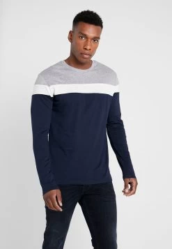 Pier One Prix Gelé T-shirt à Manches Longues T-shirts & Polos Col Rond Homme