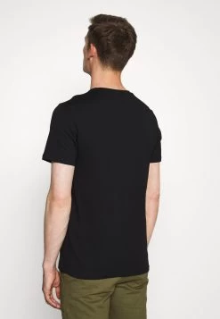 Pier One Prix Affortable T-shirt Imprimé T-shirts Col Rond Homme -Pier One Boutique d43f7b8c44e24ddca0b6af4bdef38d61