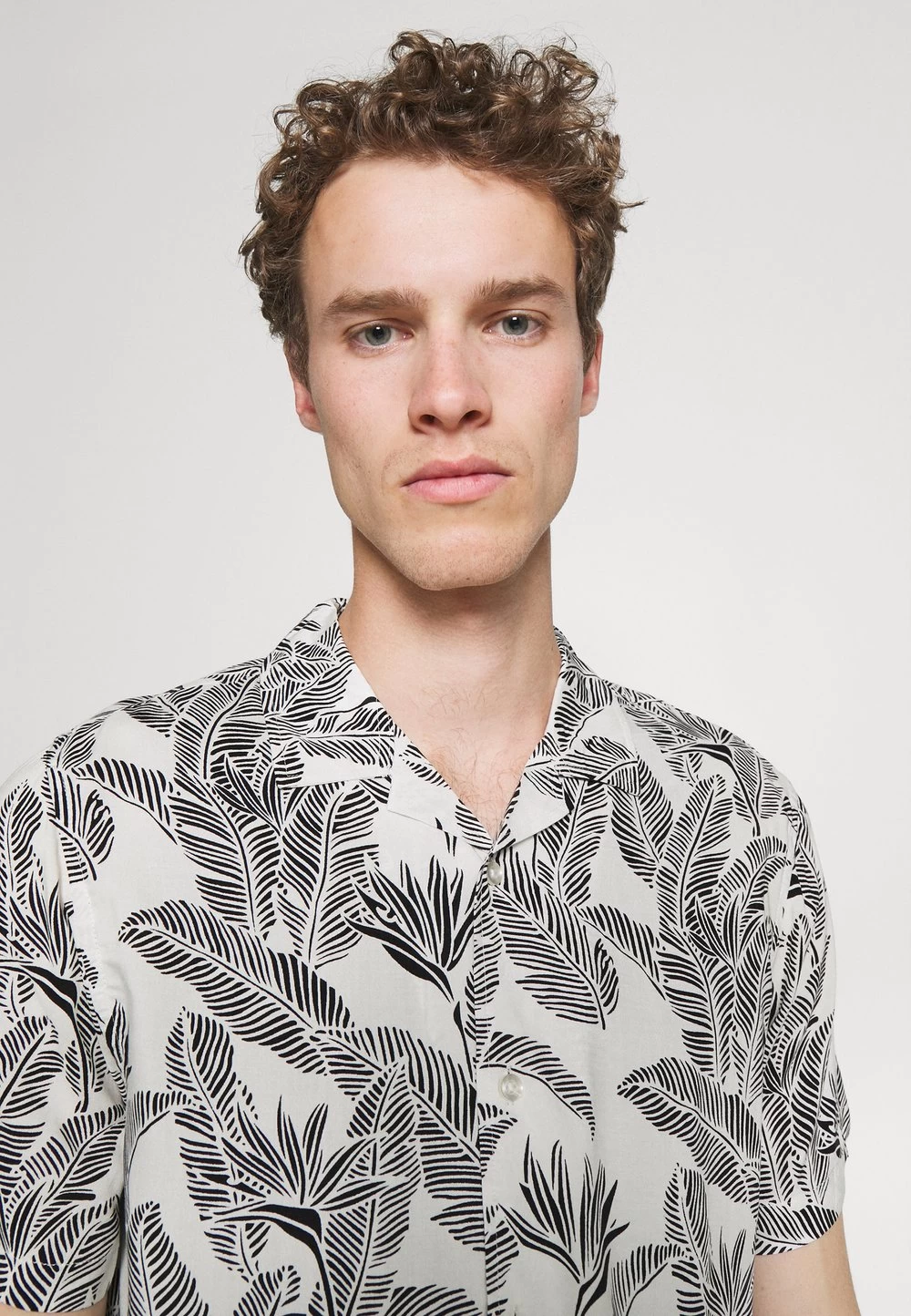 Pier One Chemise Qualité Excellente Chemises Col Revers Homme 4 Pier One Chemise Qualité Excellente Chemises Col Revers Homme – Image 4