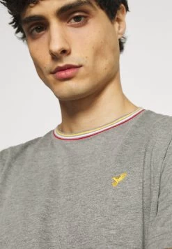 Pier One T-shirt Basique Assurance De L’Authenticité T-shirts Col Rond Homme 14 Pier One T-shirt Basique Assurance De L’Authenticité T-shirts Col Rond Homme -Pier One Boutique df26b1bc08a742e2b2e5c13a6ae9e6e3