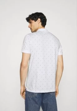 Prix Ourlé Pier One Polo T-shirts Col Polo Homme -Pier One Boutique e0b584971ef242b58c1002d979214c08
