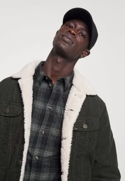 Excellente Qualité Pier One Chemise Chemises Col Kent Homme -Pier One Boutique e2a617f68d87459583ef8041bb7656a1