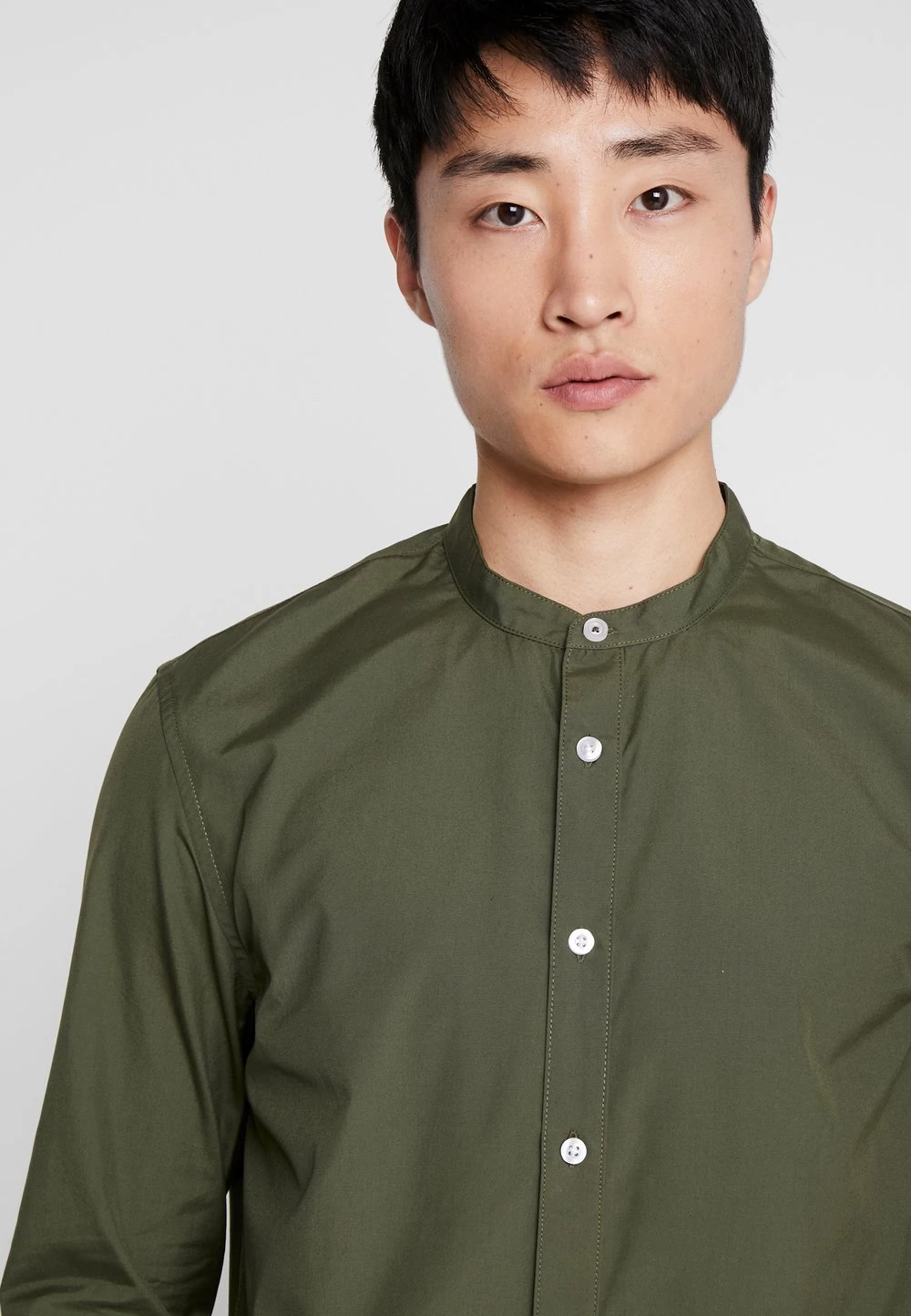 Pier One Produit De Première Qualité 2 PACK – Chemise Chemises Col Mao Homme 4 Pier One Produit De Première Qualité 2 PACK – Chemise Chemises Col Mao Homme – Image 4