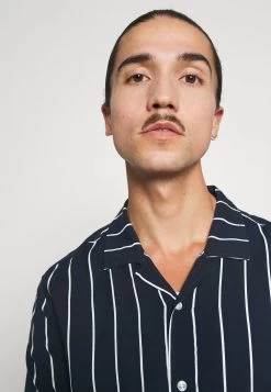 Excellente Qualité Pier One Chemise Chemises Col Revers Homme -Pier One Boutique e6e9fc23e1cd46fc87b552b5249f1636