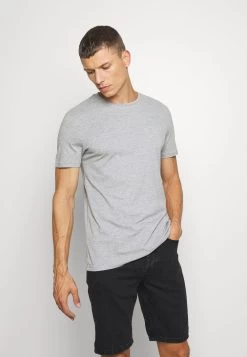 Pier One Soldes En Ligne 7 PACK – T-shirt Basique T-shirts Col Rond Homme 16 Pier One Soldes En Ligne 7 PACK – T-shirt Basique T-shirts Col Rond Homme -Pier One Boutique eda6b13a6c134a3f80a2d698b4ee4ee0