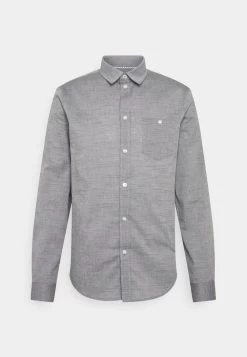 Vendre Pier One Chemise Chemises Col Kent Homme -Pier One Boutique f081c48c4b314c8e908e726f766c35d3