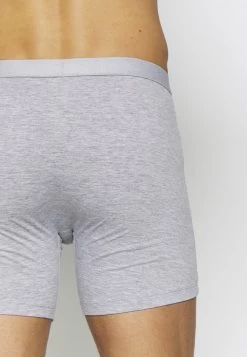 Pier One 3 PACK – Shorty Prix Ourlé Sous-vêtements & Chaussettes Normale Homme 10 Pier One 3 PACK – Shorty Prix Ourlé Sous-vêtements & Chaussettes Normale Homme -Pier One Boutique f2b4755361ef4f3698246a8062b4ef1a