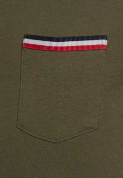 Prix Raisonnable Pier One T-shirt Basique T-shirts Col Rond Homme 15 Prix Raisonnable Pier One T-shirt Basique T-shirts Col Rond Homme -Pier One Boutique f97f1ed979df440ebe0e4a125ca4d0c7