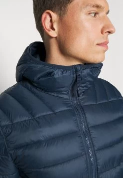 Pier One Veste Légère Prix Imbattable Vestes Capuche Homme -Pier One Boutique fba99a4c232e40b9b09f0b3d6c82a131