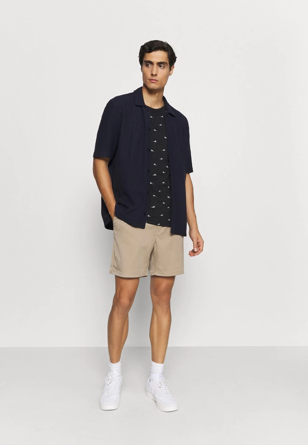 Pier One Prix Compétitif T-shirt Imprimé T-shirts Col Rond Homme 2 Pier One Prix Compétitif T-shirt Imprimé T-shirts Col Rond Homme – Image 2